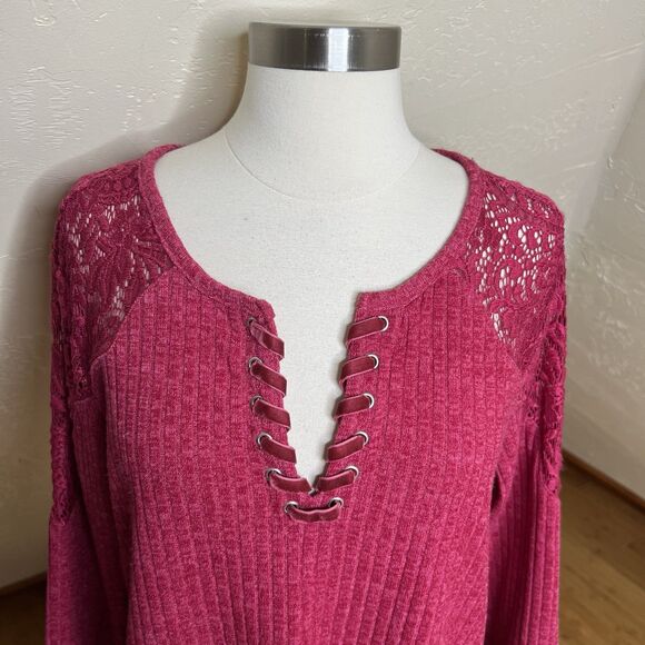 Democracy Sweater Top Womens 1X Pink Ribbed Lace Up Long Sleeve Lace Shoulders - Picture 4 of 8